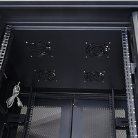 Armoire de serveur Unités de rack de serveur Fabricant en stock de Chine 42u Rack 600MM * 600MM Noir et gris 19 "Rack de serveur standard