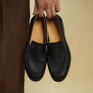 รองเท้าอ็อกซ์ฟอร์ดหนังแท้สำหรับผู้ชาย คุณภาพพรีเมียม กันลื่น เหมาะสำหรับใส่ทำงานในออฟฟิศและธุรกิจ - Product Image 3