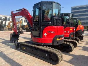 Mini-excavatrice sur chenilles Yanmar Vio55 5,5 tonnes, moteur Hitachi, vannes hydrauliques Kawasaki, couleur rouge, godet de terrassement - Product Image 5