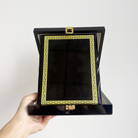Boîte en bois noire pliable pour plaque de certificat avec bordure dorée imprimée, boîte pour plaques en bois MH-FJ0061