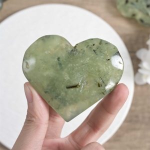 Oferta Especial: Piedra de Prehnita Natural en Forma de Corazón, Cristal Curativo, Piedra de Palma, Gema para Decoración del Hogar, Adornos de Cristal - Product Image 6
