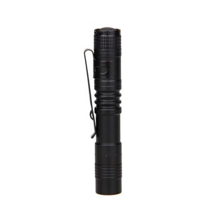 Ultra-petite mini <span class=keywords><strong>lampe</strong></span> <span class=keywords><strong>de</strong></span> <span class=keywords><strong>poche</strong></span> LED alimentée par batterie <span class=keywords><strong>lampe</strong></span> <span class=keywords><strong>de</strong></span> <span class=keywords><strong>poche</strong></span> tactique <span class=keywords><strong>lampe</strong></span> <span class=keywords><strong>de</strong></span> <span class=keywords><strong>poche</strong></span> - Product Image 3