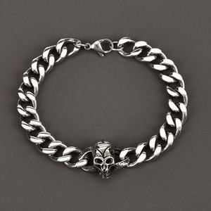 Pulsera de Acero Inoxidable con Diseño de Calavera Fantasma y Eslabones Cubanos Estilo Miami para Hombre - Product Image 2