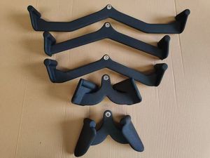 Barres de traction dorsale pour machine à câbles, ensemble d'accessoires de rameur T-Bar et V-Bar avec poignées en caoutchouc pour l'entraînement du dos - Product Image 3