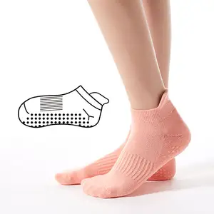 Wholesale Custom Ballet Style Sports Anti-Slip Pilates Socks Yoga Socks For Women