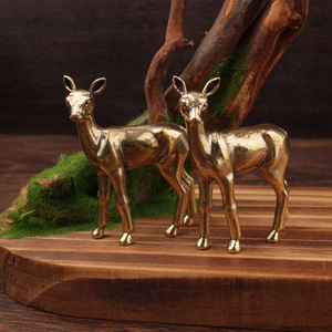 Figuras de Ciervos de Latón, Escultura de Animales de Latón Sólido, Decoración de Mesa para el Hogar, Regalo de Inauguración de Casa - Product Image 3