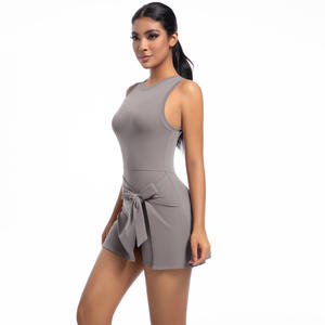 Aoyema بيع بالجملة مخصص جديد مثير للنساء قطعة واحدة عارية الظهر بلون واحد اليوغا تنس ضوء في الهواء الطلق الجولف تنفس اللباس الرياضي صالة الألعاب الرياضية - Product Image 6