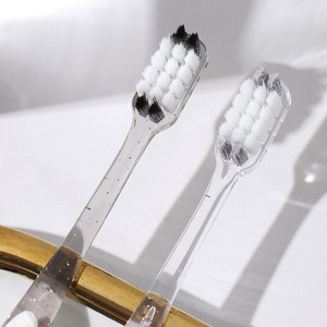 Brosse à dents OralGos à poils souples pour adultes, soin manuel, lot de 2 - Product Image 4