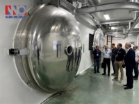 Commerciële snackproductielijn aardbeien snoep en fruitchips lyofilisator machine vacuüm vriesdroger
