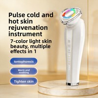 Nouveau masseur facial à vibrations chaudes et froides pour la maison avec microcourant liftant et raffermissant, appareil de rajeunissement de la peau à LED 7 couleurs