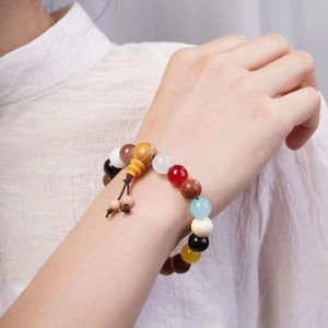 Pulsera de 18 cuentas de Buda colorida para hombres y mujeres, pulseras de cuentas de la <span class=keywords><strong>suerte</strong></span>, accesorios de joyería - Product Image 2