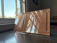 Étui de présentation pour cartes gradées en acrylique sur mesure avec protection UV et base en bois massif pour cartes de collection gradées PSA CGC ACE