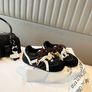 Nuovi Arrivi Autunno 2025: Scarpe Casual Retrò con Rialzo Interno Stile Tedesco per Ragazze, Ideali per Passeggiate e Sport <span class=keywords><strong>all</strong></span>'Aperto - Product Image 3