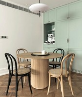 Mesa de madera sólida de estilo nórdico para sala de estar, mesa de centro de diseño, ligera, circular, pequeña, creativa para el hogar y restaurante