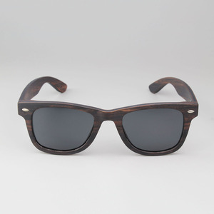 2024 Premium unisexe lunettes de soleil Logo de luxe marron bambou en bois lentille polarisée sculpté noir jaune violet bleu rose pour le cyclisme - Product Image 1