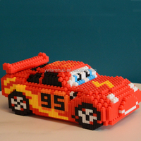 Bloquer la voiture MOC compétitive avec la voiture de blocs de construction de grandes particules de puzzle