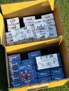 การ์ดนักฟุตบอลระดับท็อป HCY Wholesale ประจำฤดูกาล 2025-26 พร้อมลายเซ็นของเมสซี่ ซัวเรซ เนย์มาร์ และโรบินโญ่ จากบาร์เซโลน่า - Product Image 3