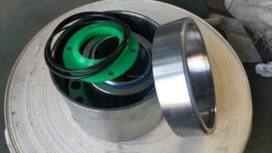 Putzmeisterコンクリートポンプアクセサリー-上部ハウジングシールキットSチューブ側使用 - Product Image 5