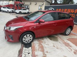 Usato per <span class=keywords><strong>YARiS</strong></span> modello 2015 1.5L Automatic Dynamic Edition Guida a Sinistra Emissioni Euro V Documenti di Esportazione Completi per l'Africa - Product Image 2