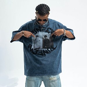 T-shirt homme bleu délavé surdimensionné avec imprimé graphique, style streetwear, décontracté, pour l'été - Product Image 4