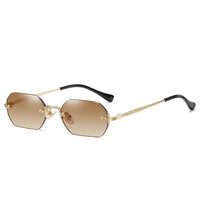 8101 Lunettes de soleil UV400 à monture complète personnalisées, style streetwear, pour femmes et hommes, inspirées des influenceurs Instagram, nouvelle collection tendance