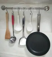 Настенная полка для кастрюль, сковородок, промышленная посуда, настенная вешалка, железная трубка, кухонная подвесная рейка