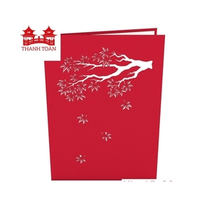 Carte de vœux 3D pop-up, arbre d'érable rouge, couple romantique sur balançoire, carte artisanale pour anniversaire, cadeau de la Saint-Valentin - Product Image 2