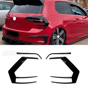 ฝาครอบไฟท้ายรถยนต์สีดำเงา  ครอบไฟท้าย  พร้อมครีบลม สำหรับรถยนต์ Volkswagen Golf 7 MK7 GTI R R400 ปี 2012 2013 2014 2015 - Product Image 1