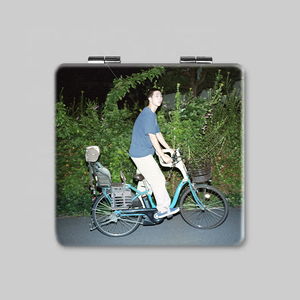 JIMIN MUSE Miroir de maquillage portable et pliable double face KPOP idole Bangtan Boys RM au bon endroit à la mauvaise personne Vente en gros - Product Image 5