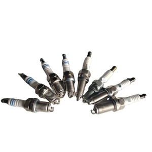 Bujías de Encendido Estable y Eficiente, Mejoran la Potencia del Motor, Reducen el Consumo de Combustible, Bujías 90919-01253 SC20HR11 para Toyota - Product Image 1