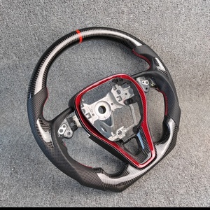 Volant personnalisé chauffant en cuir et Alcantara avec fibre de carbone pour <span class=keywords><strong>Toyota</strong></span> Corolla SE / Camry 8ème génération / <span class=keywords><strong>Venza</strong></span> <span class=keywords><strong>2021</strong></span> 2024 2016 - Product Image 4