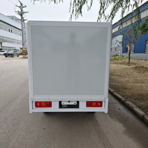 Diseño Estable de 3 Ruedas + Caja de Carga Reforzada = Seguridad y Durabilidad sin Compromisos para Entregas Diarias Motor de 50-100KW 30kWh - Product Image 4