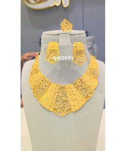 ชุดเครื่องประดับเพชร4ชิ้นชุบทองมีสไตล์สำหรับผู้หญิงของขวัญงานแต่งงานและปาร์ตี้ที่ทันสมัย - Product Image 4