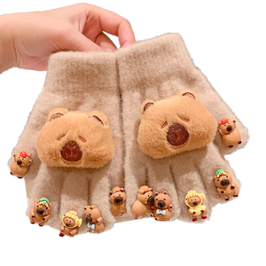 Guantes de medio dedo de capibara lindos al por mayor para niños, manoplas de lana cálidas de invierno para bebés, OEM y ODM - Product Image 1