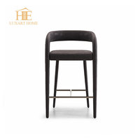 Tabourets de bar italiens hauts du milieu du siècle Tabourets en cuir au design moderne ajustables pour un usage domestique