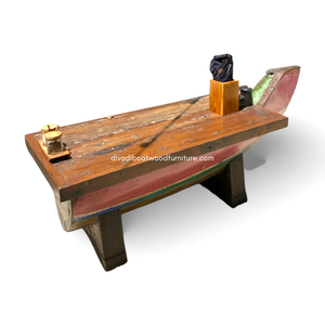 Mesa de centro Boat CT Top Color con un elegante diseño de madera antigua, compacta, de 45x45x45 CM, perfecta para entornos exteriores con estilo. - Product Image 1