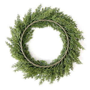 Guirlande de pin artificielle verte ronde de 5 pouces en plastique durable, décoration de Noël pour la maison, accessoires de fête en plein air, accessoires de mariage - Product Image 2