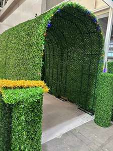 سياج عشب صناعي من البي في سي مقاوم للحريق والأشعة فوق البنفسجية يشبه إبر الصنوبر - Product Image 3