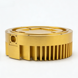 Boîtier de dissipateur thermique usiné CNC de précision - Boîtier en alliage d'aluminium avec ailettes dissipatrices de chaleur pour équipement industriel - Product Image 1