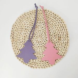 PU Leather Merry <b>Christmas</b> Keychain Decorative <b>Mini</b> Purse Charm <b>Tree</b> Shape Gift Tag for Bags - Product Image 5