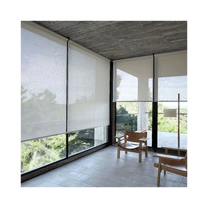 ม่านม้วนกันแดดแบบประหยัด 70% โพลีเอสเตอร์ ไร้สาย ติดตั้งในตัว ดีไซน์เรียบง่ายแนวนอน สามารถใส่โลโก้ได้ - Product Image 3