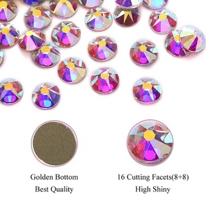 Cristaux de haute qualité 2088 à 16 facettes, dos plat, SS20, non thermocollants, pour nail art - Product Image 3