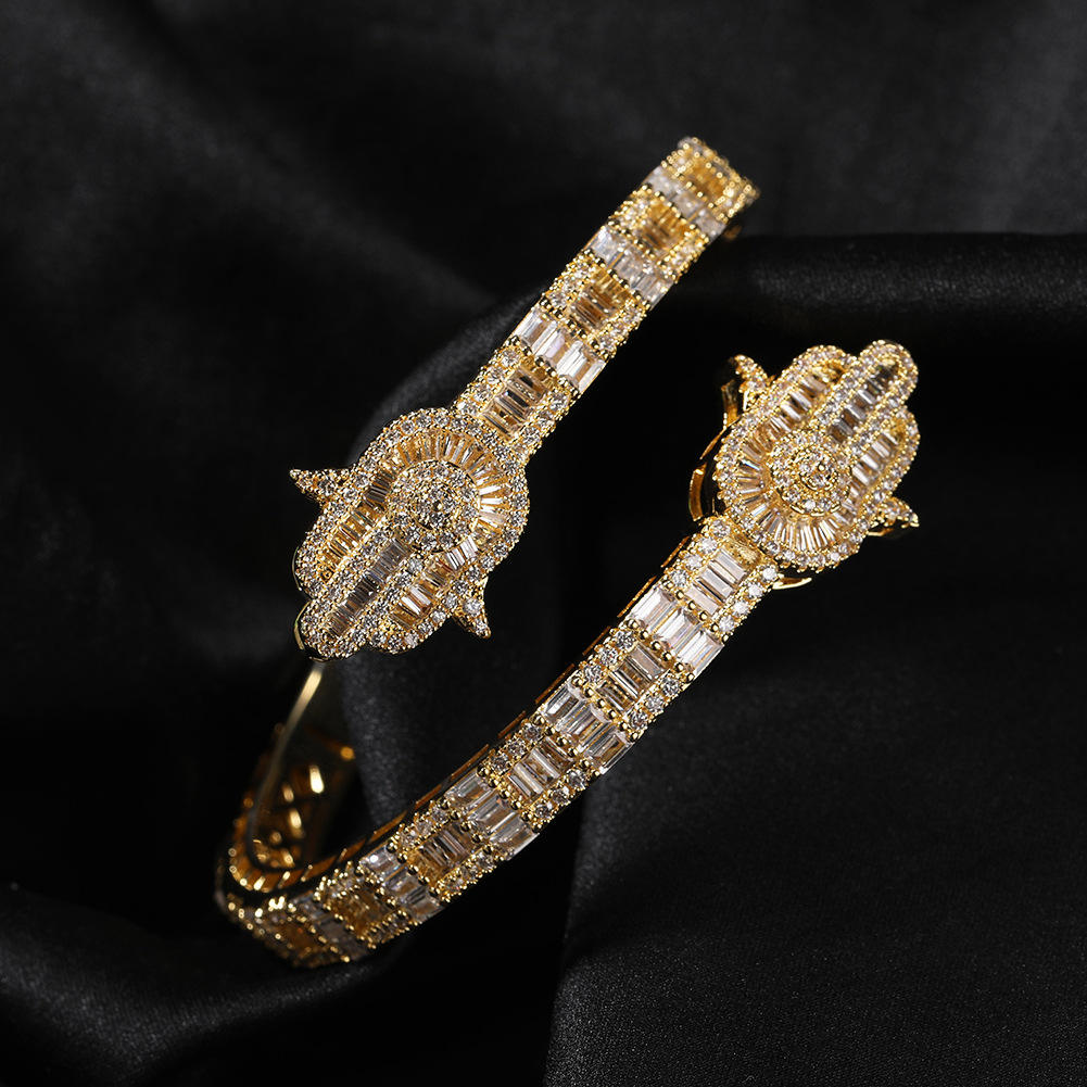 สร้อยข้อมือปาล์มสีทอง8นิ้ว