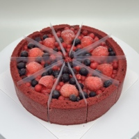Pastel de Mousse Congelado de Fábrica, Pastel de Fresa y Arándanos en Rodajas, Venta al por Mayor, Stock Disponible, Postre Congelado, Pastel de Mousse
