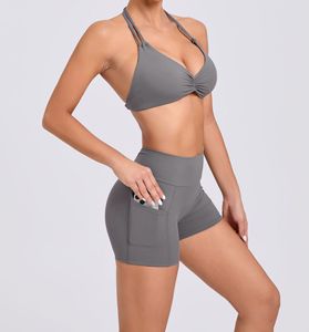 Vente en gros de soutien-gorge de sport à la mode avec bretelles réglables short de gym scrunch pour les fesses ensembles de yoga - Product Image 5