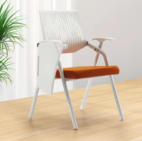 Vente en gros Chaise d'entraînement ergonomique ventilée avec accoudoirs réglables et coussin orange pour salle de formation Salle de conférence