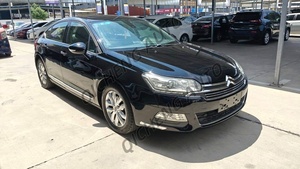 Exportador profesional <span class=keywords><strong>de</strong></span> alta calidad, coche <span class=keywords><strong>de</strong></span> <span class=keywords><strong>segunda</strong></span> <span class=keywords><strong>mano</strong></span> Dongfeng, <span class=keywords><strong>coches</strong></span> usados y baratos a China, comercio en Dubai, vehículo usado - Product Image 2