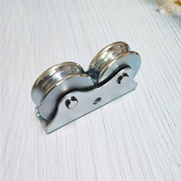 Roue de portail coulissant galvanisée de 90 mm avec rainure en U et support interne