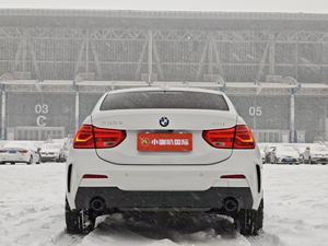 <span class=keywords><strong>BMW</strong></span> <span class=keywords><strong>Série</strong></span> <span class=keywords><strong>1</strong></span> 120i M <span class=keywords><strong>Sport</strong></span> Dark <span class=keywords><strong>Edition</strong></span> 2021 d'occasion, extérieur blanc, automatique, conduite à gauche, 15000 km, Euro VI, 5 places - Product Image 3