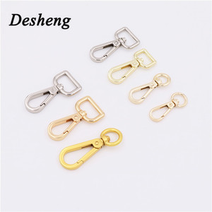 Quảng Châu Chất Lượng Tôm Hùm <span class=keywords><strong>Claw</strong></span> Xoay Hooks Kim Loại Kẽm Hợp Kim Snap Hook <span class=keywords><strong>Clasp</strong></span> Cho Túi Xách Dog Leash Xoay Hook Cho Purse Bag - Product Image 1